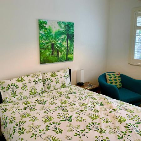 เดอร์ริน เกสท์เฮาส์ Bed & Breakfast ลาร์น ภายนอก รูปภาพ