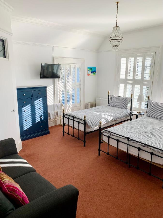 เดอร์ริน เกสท์เฮาส์ Bed & Breakfast ลาร์น ภายนอก รูปภาพ